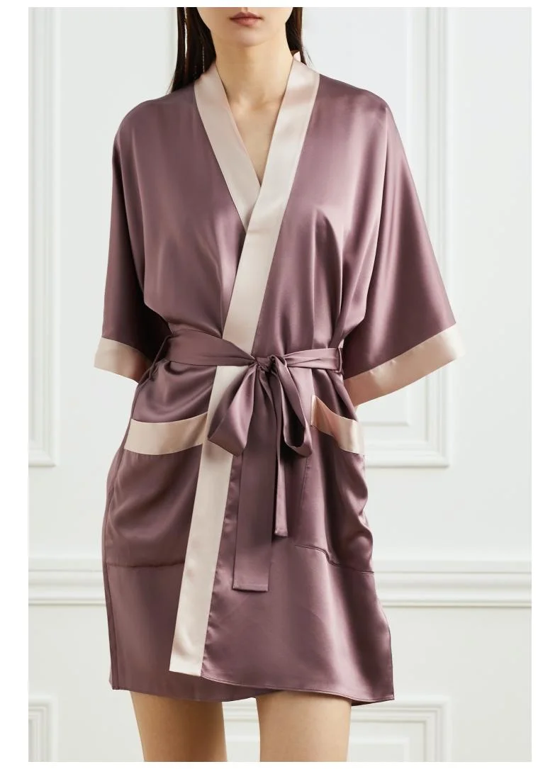 Custom Wholesale Long Sleeve Bridal Chic Lounge Silk Satin Robe Sexy Sleepwear